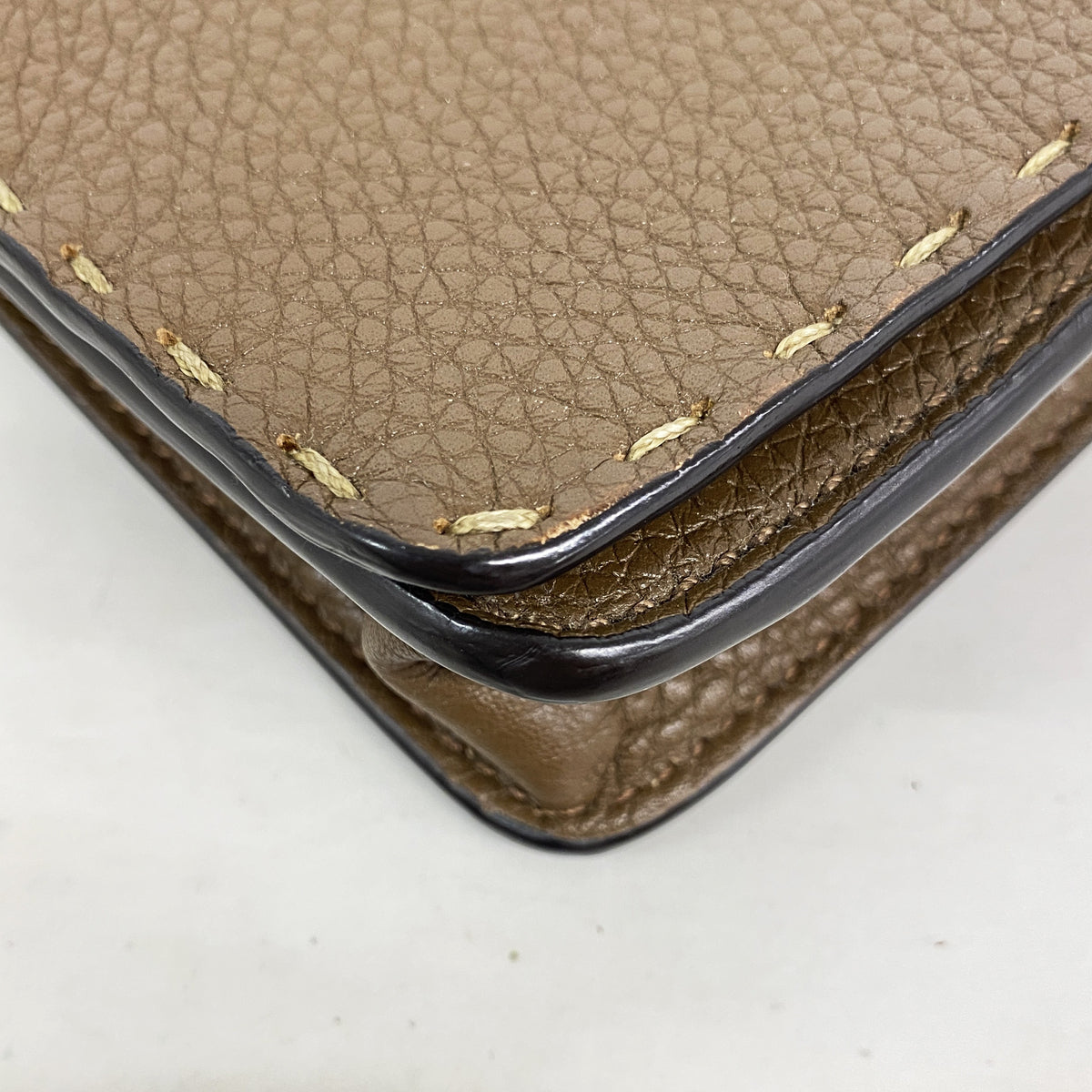 【6hb0281】フェンディ ショルダーバッグ セレリア レザー ブラウン ゴールド金具【中古】レディース