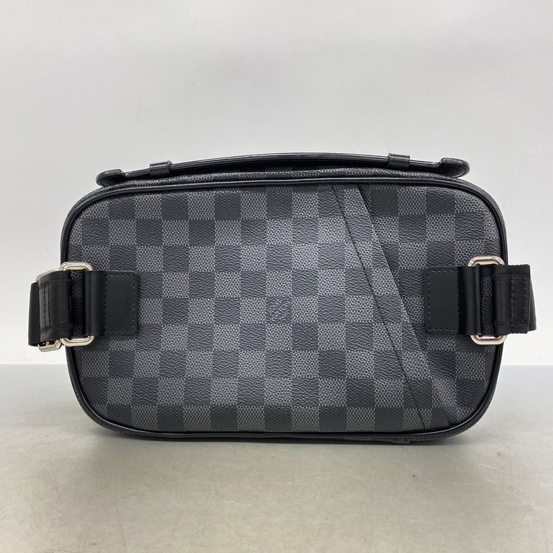 【6hb0288】ルイヴィトン ボディバッグ ダミエ・グラフィット アンブレール N41289 ブラック【中古】メンズ
