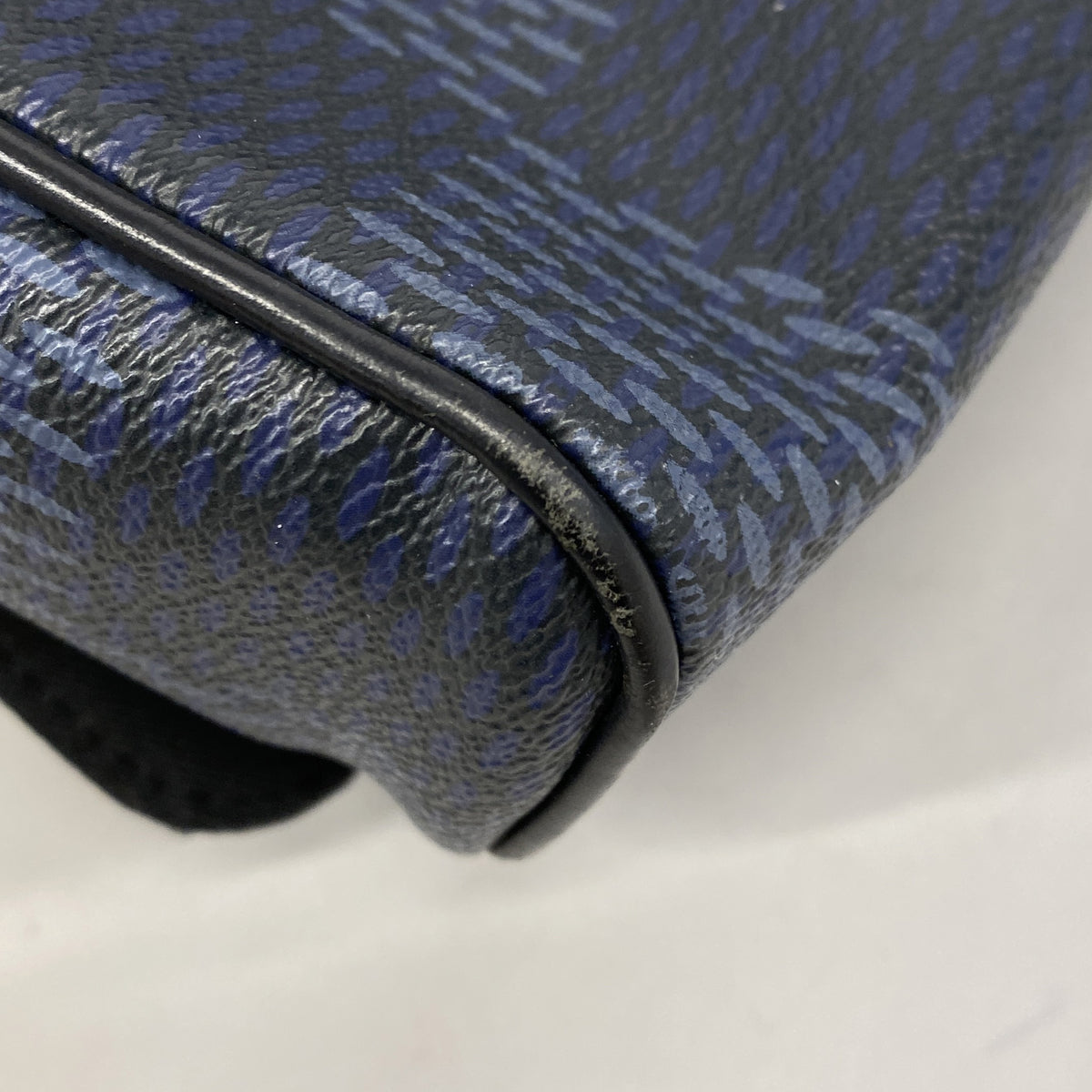 【6hb0317】ルイヴィトン ショルダーバッグ ダミエラティテュード ディストリクトMM M N44004 ネイビー【中古】メンズ