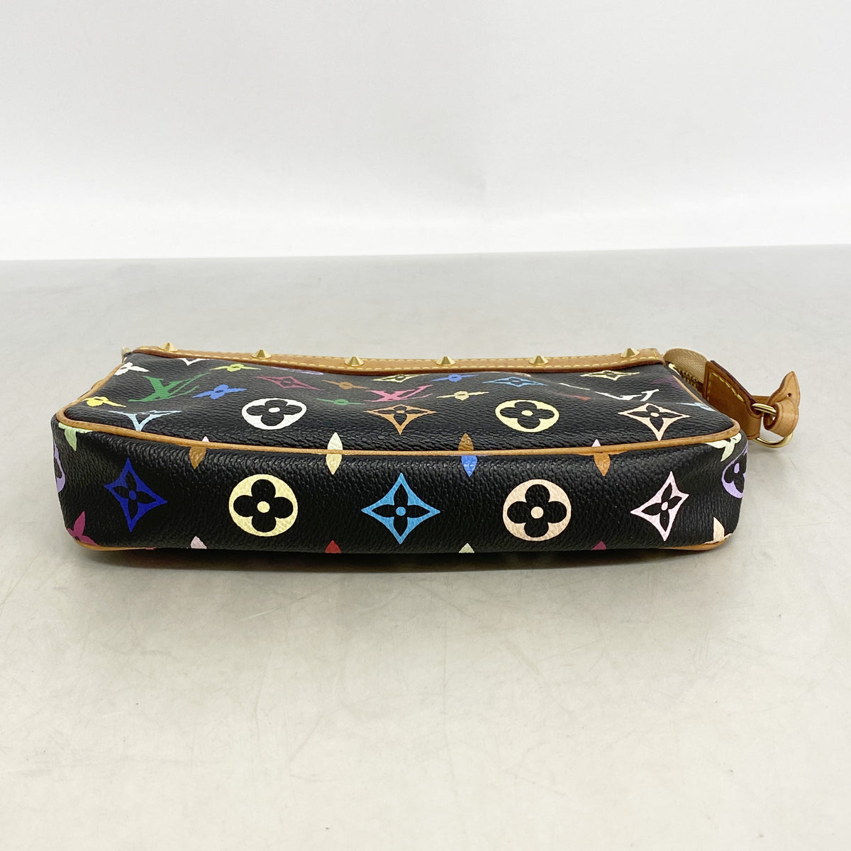 【6hb0329】ルイヴィトン ポーチ モノグラム・マルチカラー ポシェットアクセソワール M92648 ノワール【中古】レディース