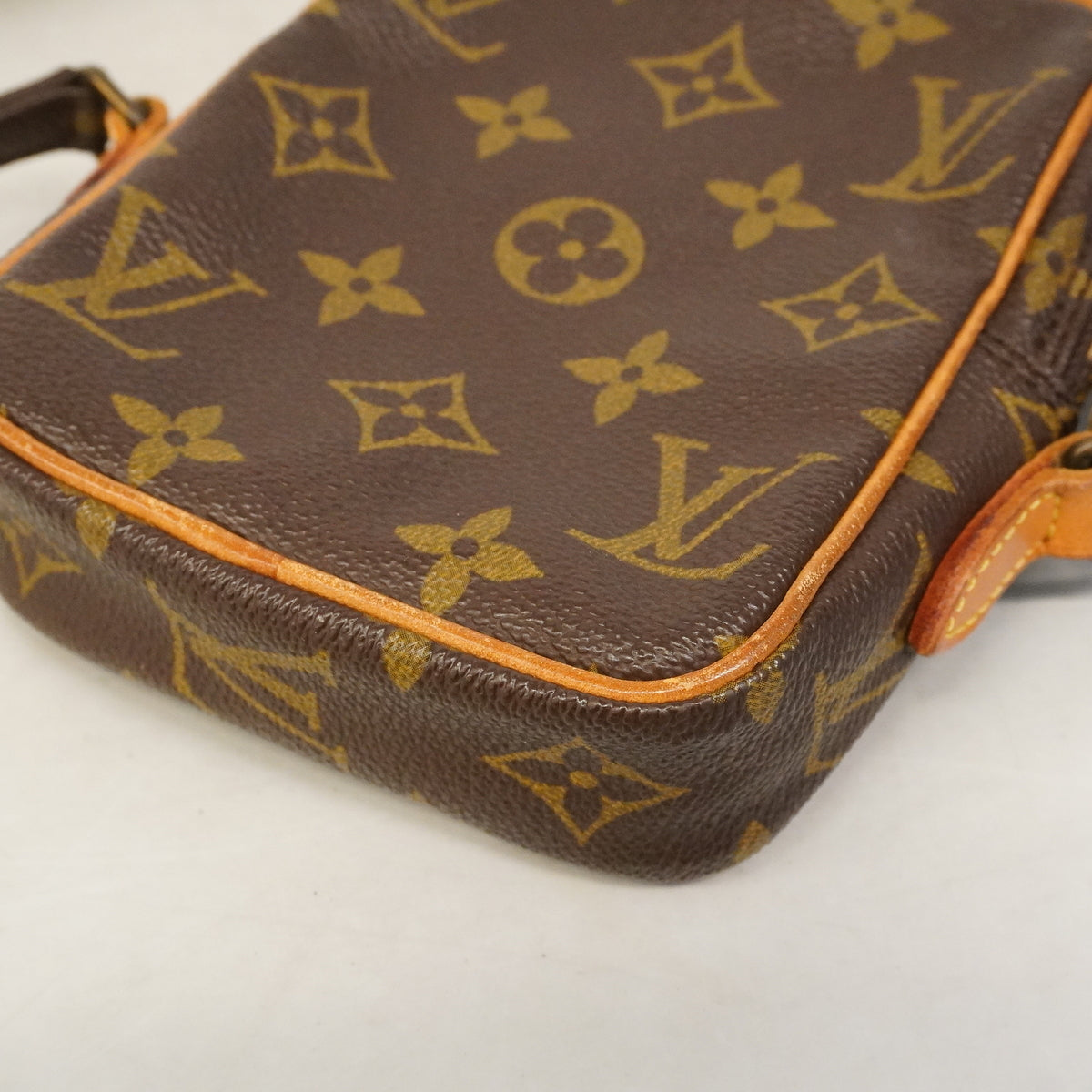 【6hb0337-k】ルイヴィトン ショルダーバッグ モノグラム ミニダヌーブ M45268 ブラウン【中古】レディース