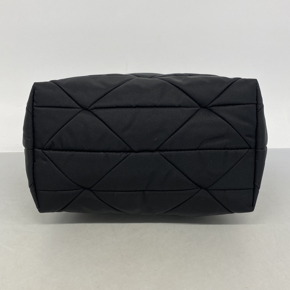 【6hb0345-k】プラダ ハンドバッグ テスート パデット ナイロン ブラック シルバー金具 2wayバッグ【中古】レディース