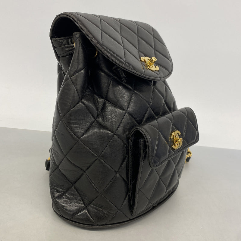 【6hb0349-k】シャネル リュック・デイパック マトラッセ ラムスキン ブラック ゴールド金具【中古】レディース