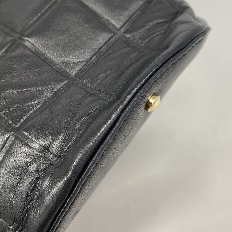 【6hb0350-k】シャネル ハンドバッグ チョコバー ラムスキン ブラック ゴールド金具【中古】レディース