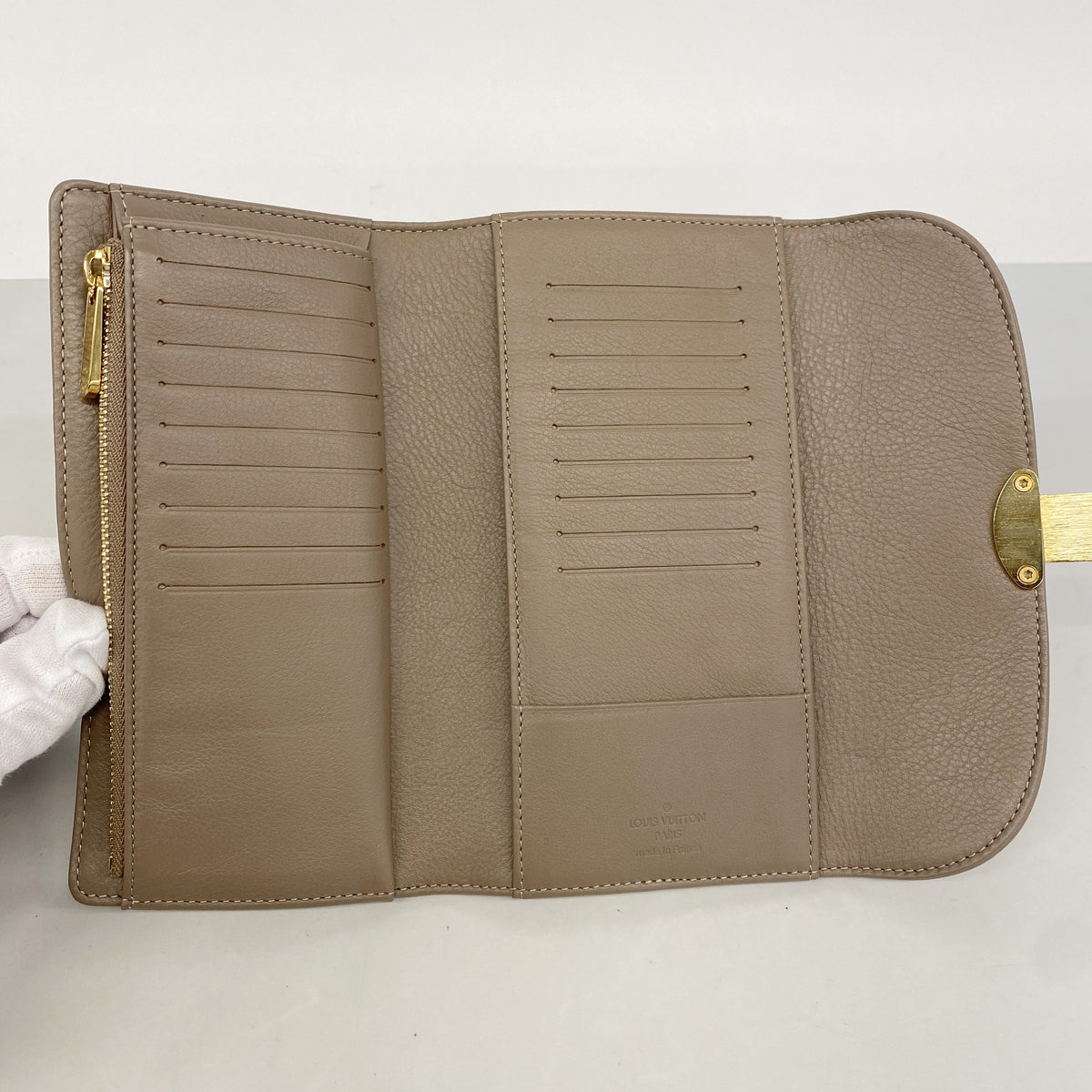 【6hb0354-k】ルイヴィトン 三つ折り長財布 マヒナ ポルトフォイユアメリア M58126 プードル【中古】レディース