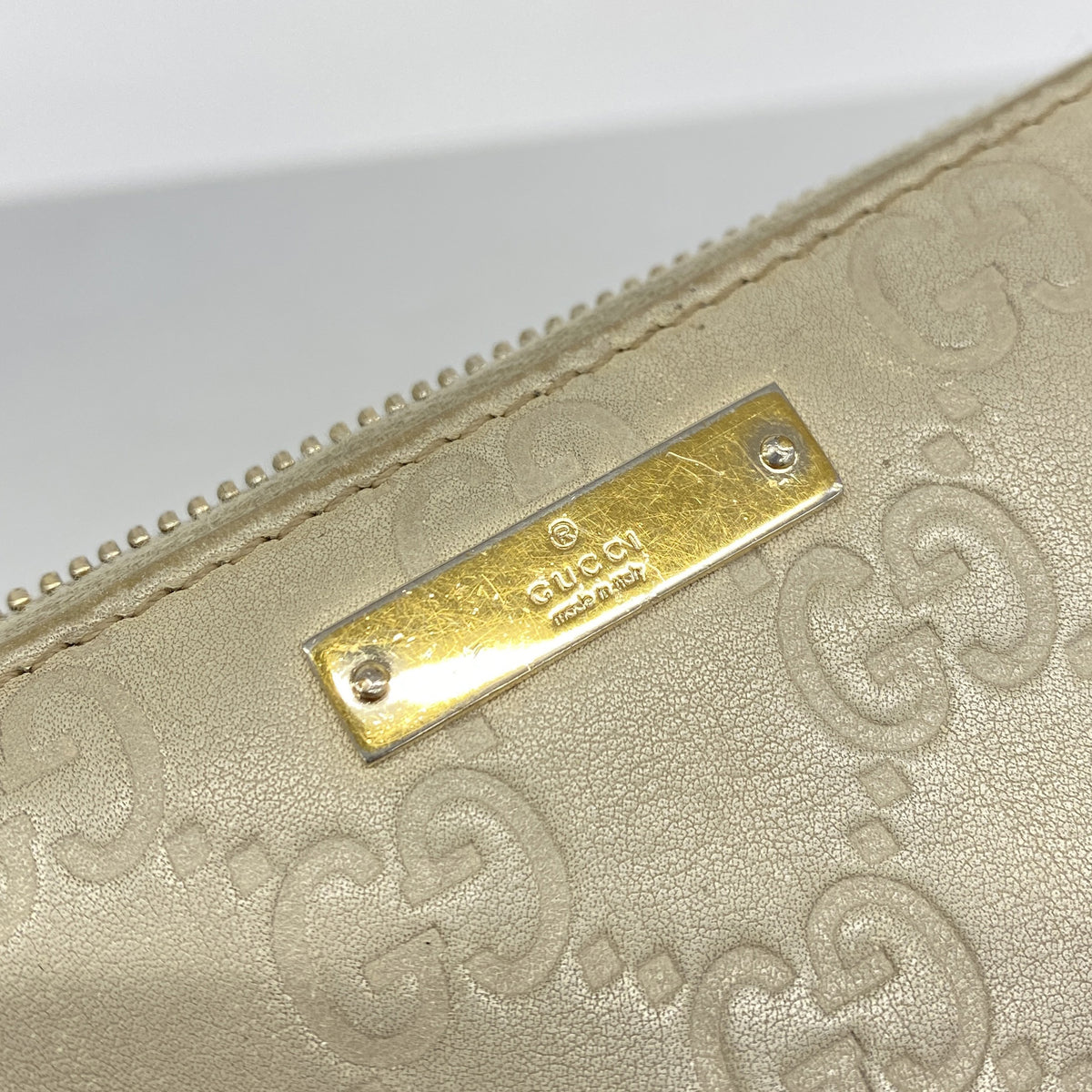 【6hb0367-k】グッチ 長財布 グッチシマ 112724 レザー ベージュ ゴールド金具【中古】レディース