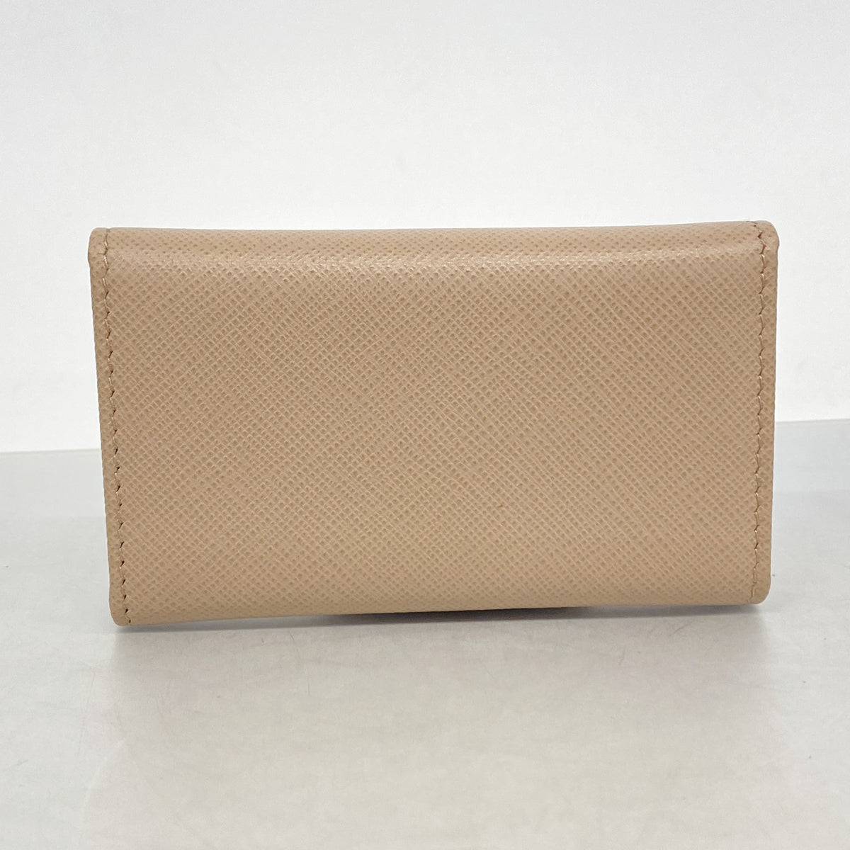 【6hb0368-k】プラダ キーケース サフィアーノ レザー ベージュ ゴールド金具【中古】レディース