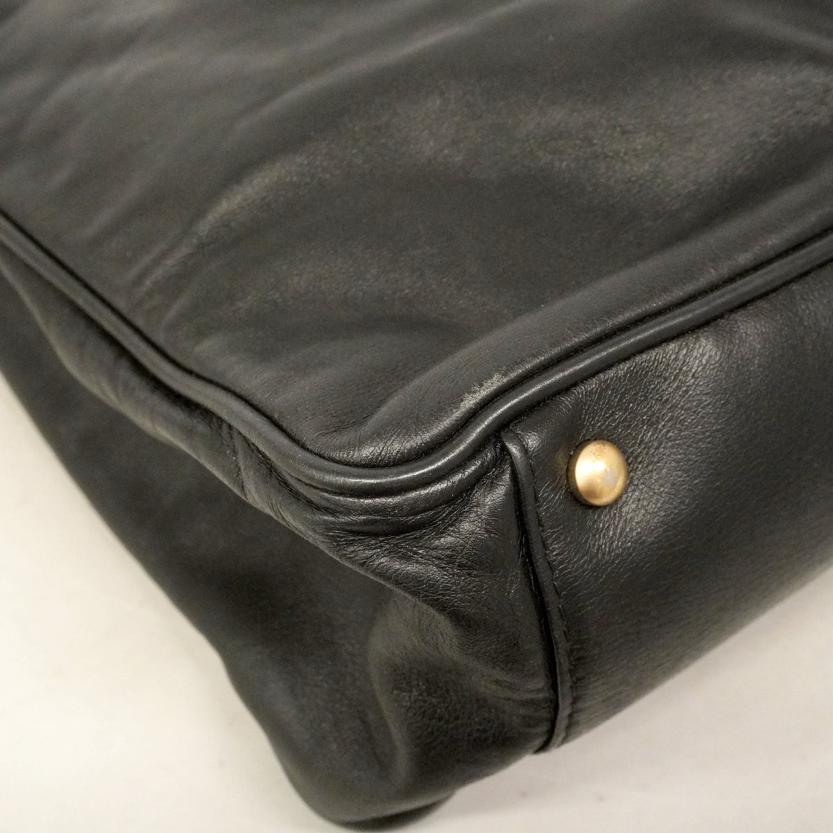 【6hb0399-k】シャネル トートバッグ カメリア レザー ブラック ゴールド金具【中古】レディース