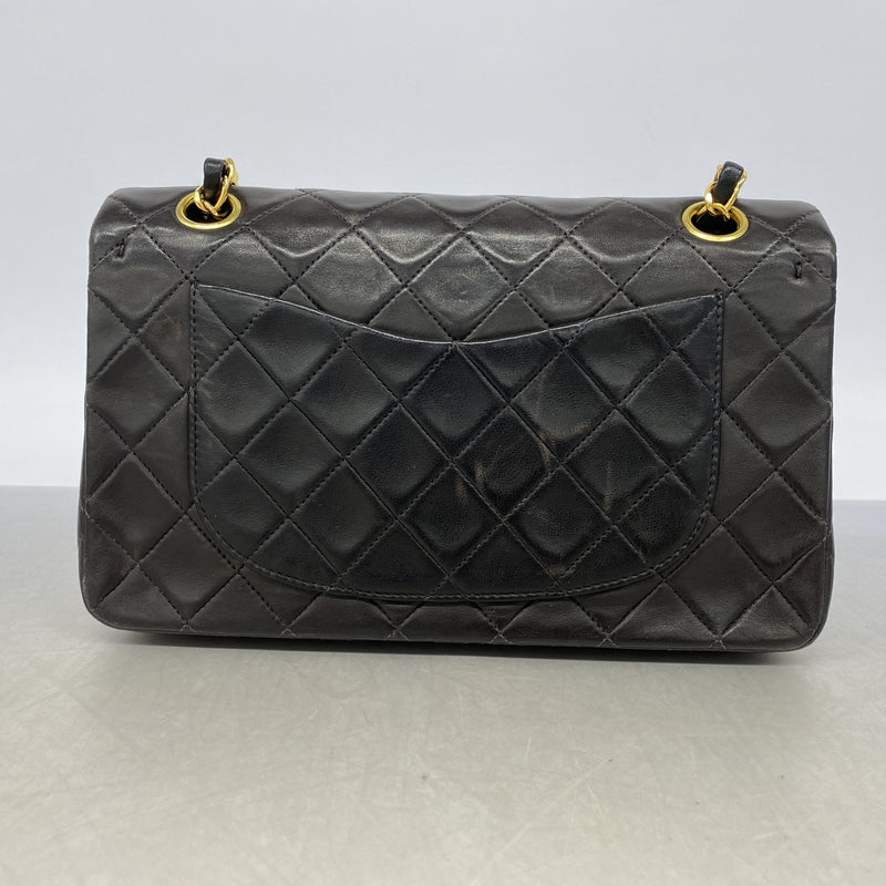 【6hb0474】シャネル ショルダーバッグ マトラッセ Wフラップ Wチェーン ラムスキン ブラック ゴールド金具【中古】レディース