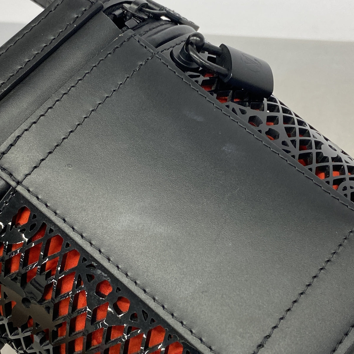 【6hb0481】ルイヴィトン ハンドバッグ モノグラム・レース カンヌ M20363 ブラック 2wayバッグ【中古】レディース