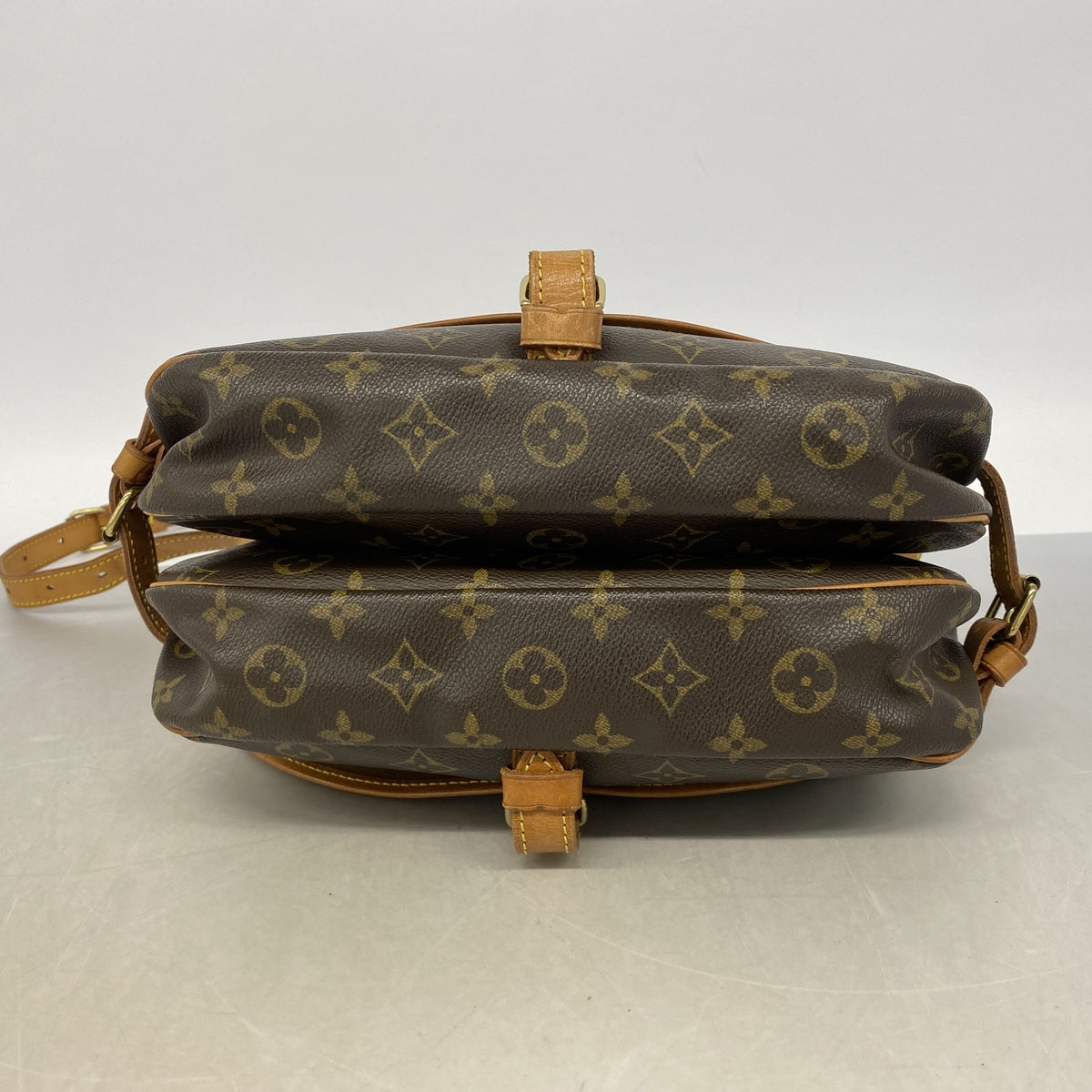【6hb0499】ルイヴィトン ショルダーバッグ モノグラム ソミュール30 M42256 ブラウン【中古】レディース