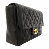 【6hb0510】シャネル ショルダーバッグ マトラッセ Wチェーン ラムスキン ブラック ゴールド金具【中古】レディース