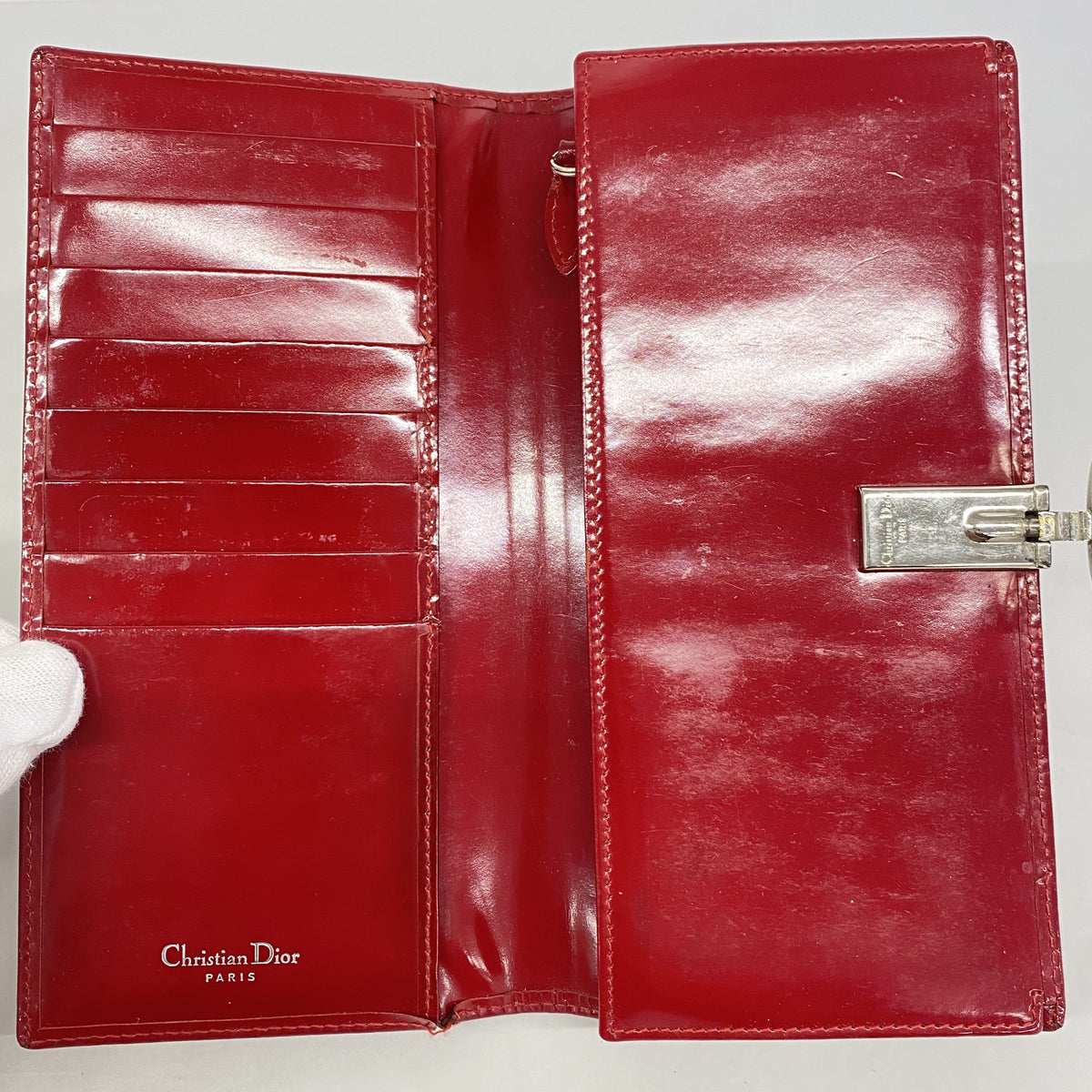 【6hb0516】クリスチャンディオール 長財布 エナメル レッド シルバー金具【中古】レディース
