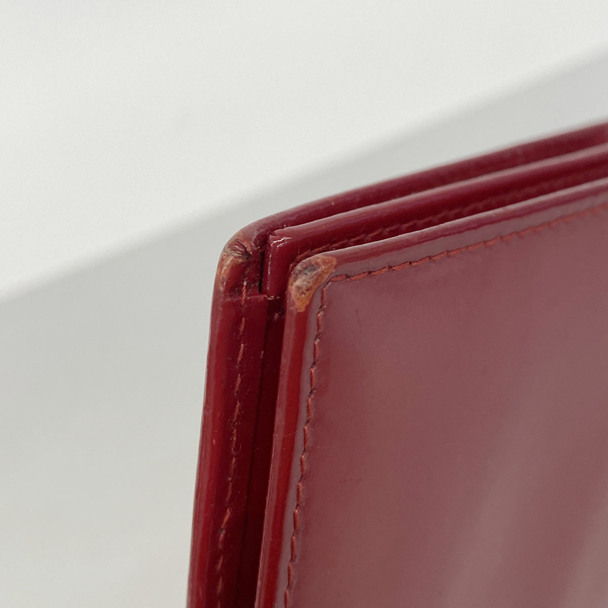 【6hb0516】クリスチャンディオール 長財布 エナメル レッド シルバー金具【中古】レディース