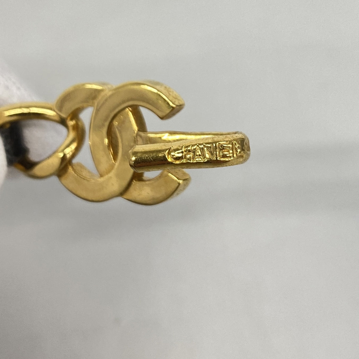 【6hb0517】シャネル ベルト チェーンベルト ブラック ゴールド ゴールド金具【中古】レディース