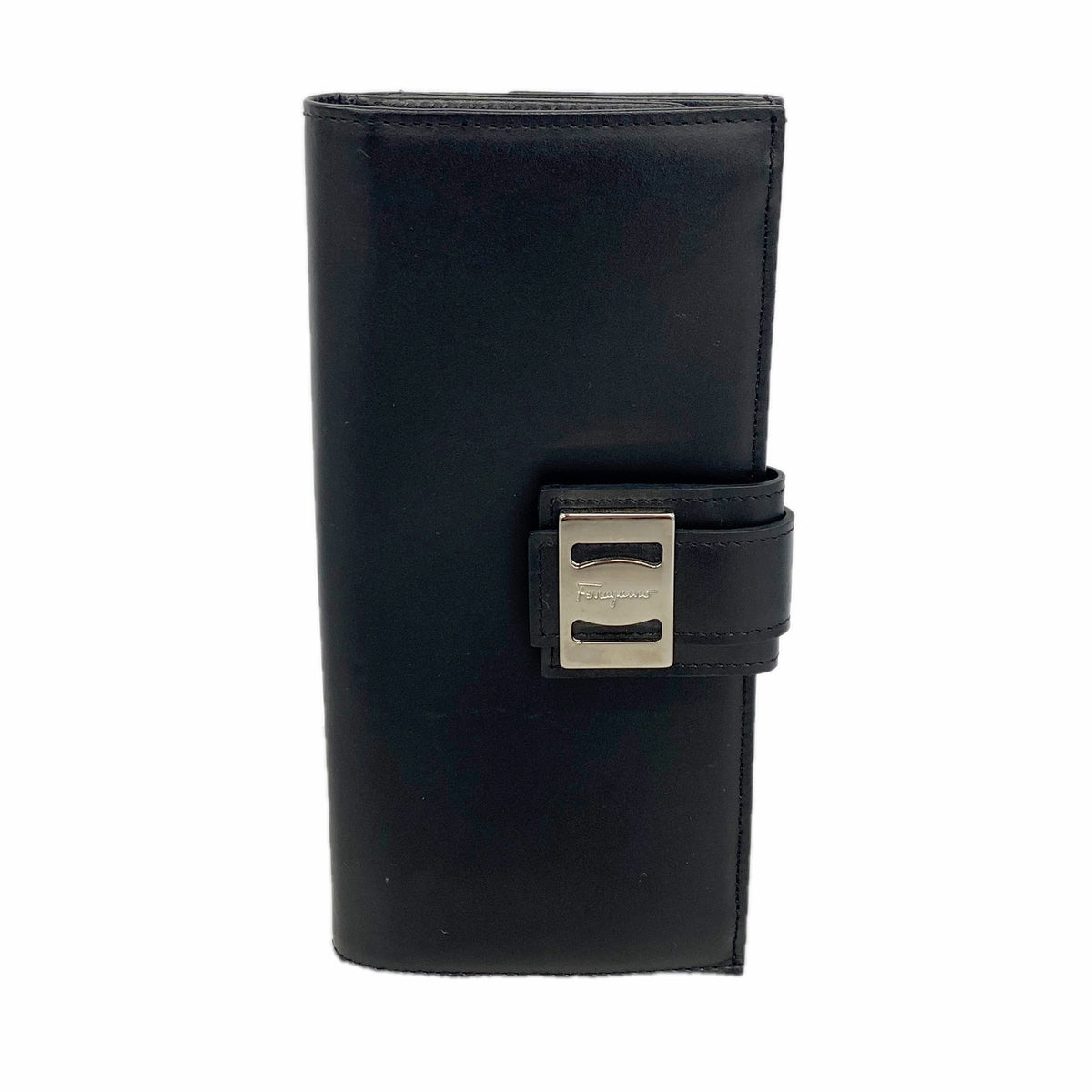 【6hb0520】サルヴァトーレフェラガモ 長財布 レザー ブラック シルバー金具【中古】レディース