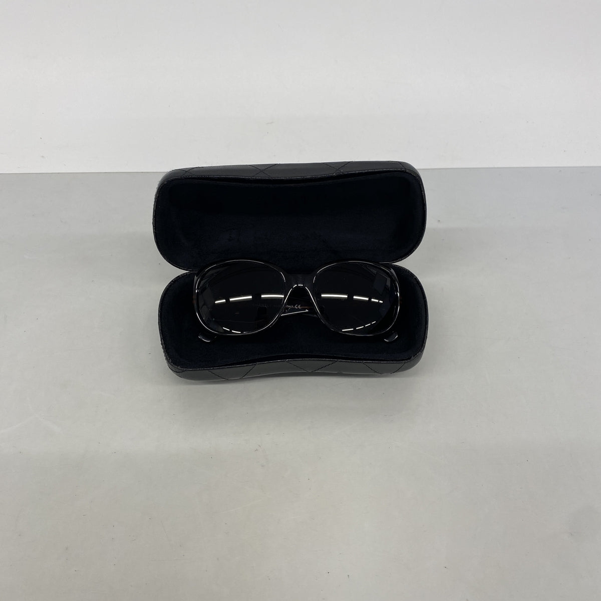 【6hb0525】シャネル サングラス カメリア 5113 プラスチック ブラウン シルバー金具【中古】レディース