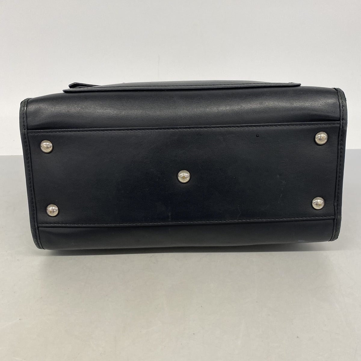 【6hb0527】フェンディ ハンドバッグ レザー ブラック ゴールド/シルバー金具【中古】レディース