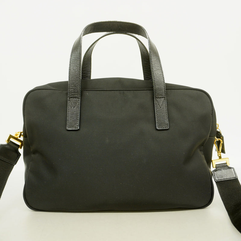 【6hb0537】フェンディ ハンドバッグ ナイロン ブラック ゴールド金具 2wayバッグ【中古】レディース