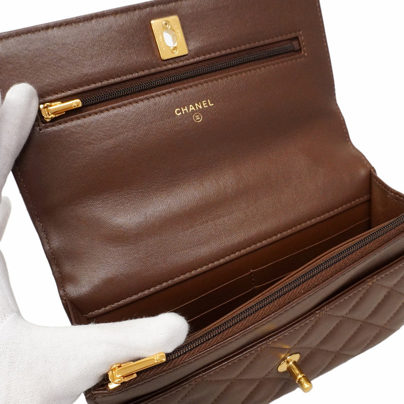 【6hb0556】シャネル ショルダーウォレット マトラッセ チェーンショルダー ラムスキン ブラウン ゴールド金具【中古】レディース