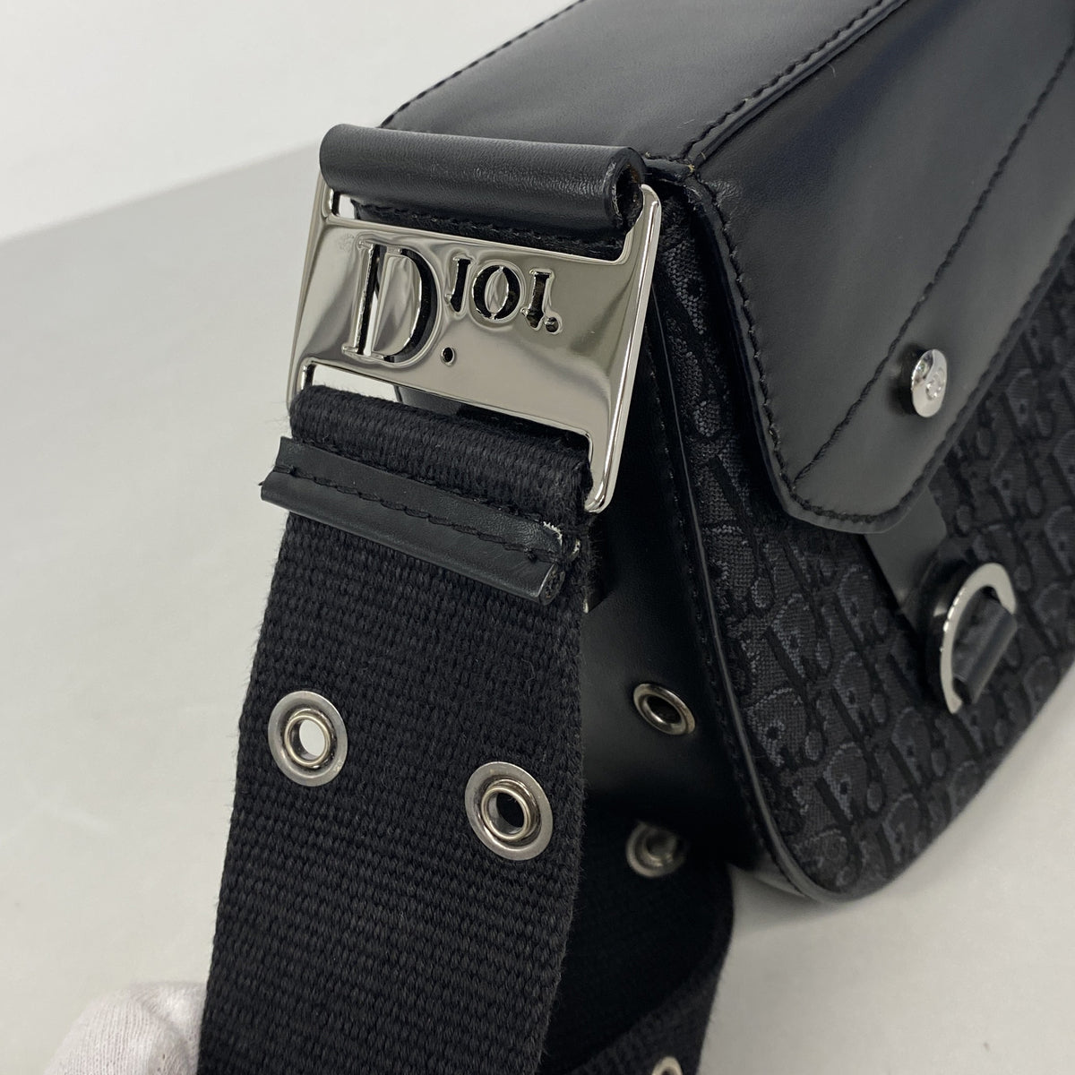 【6hb0614】クリスチャンディオール ショルダーバッグ ストリートシック ナイロンキャンバス ブラック シルバー金具【中古】