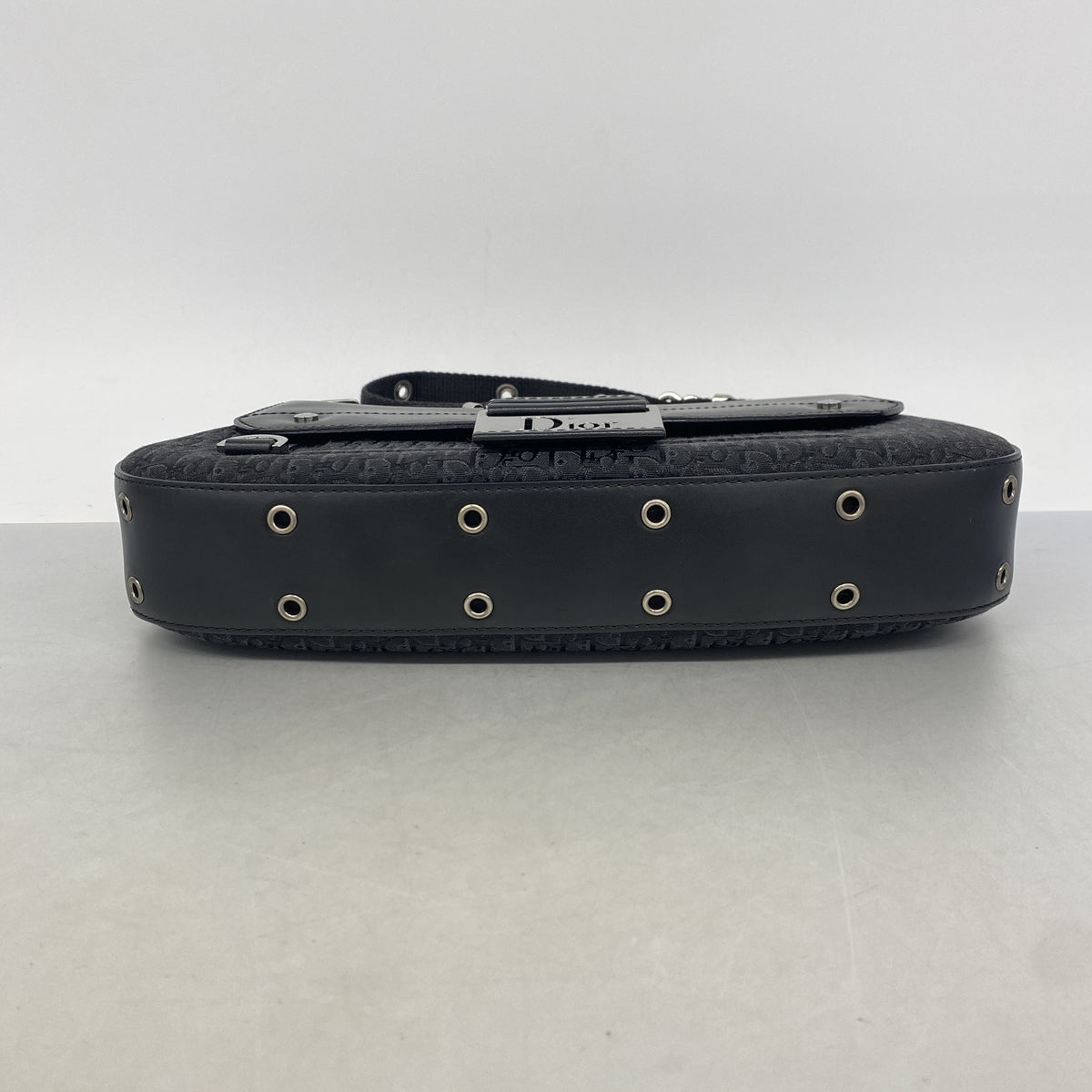 【6hb0614】クリスチャンディオール ショルダーバッグ ストリートシック ナイロンキャンバス ブラック シルバー金具【中古】