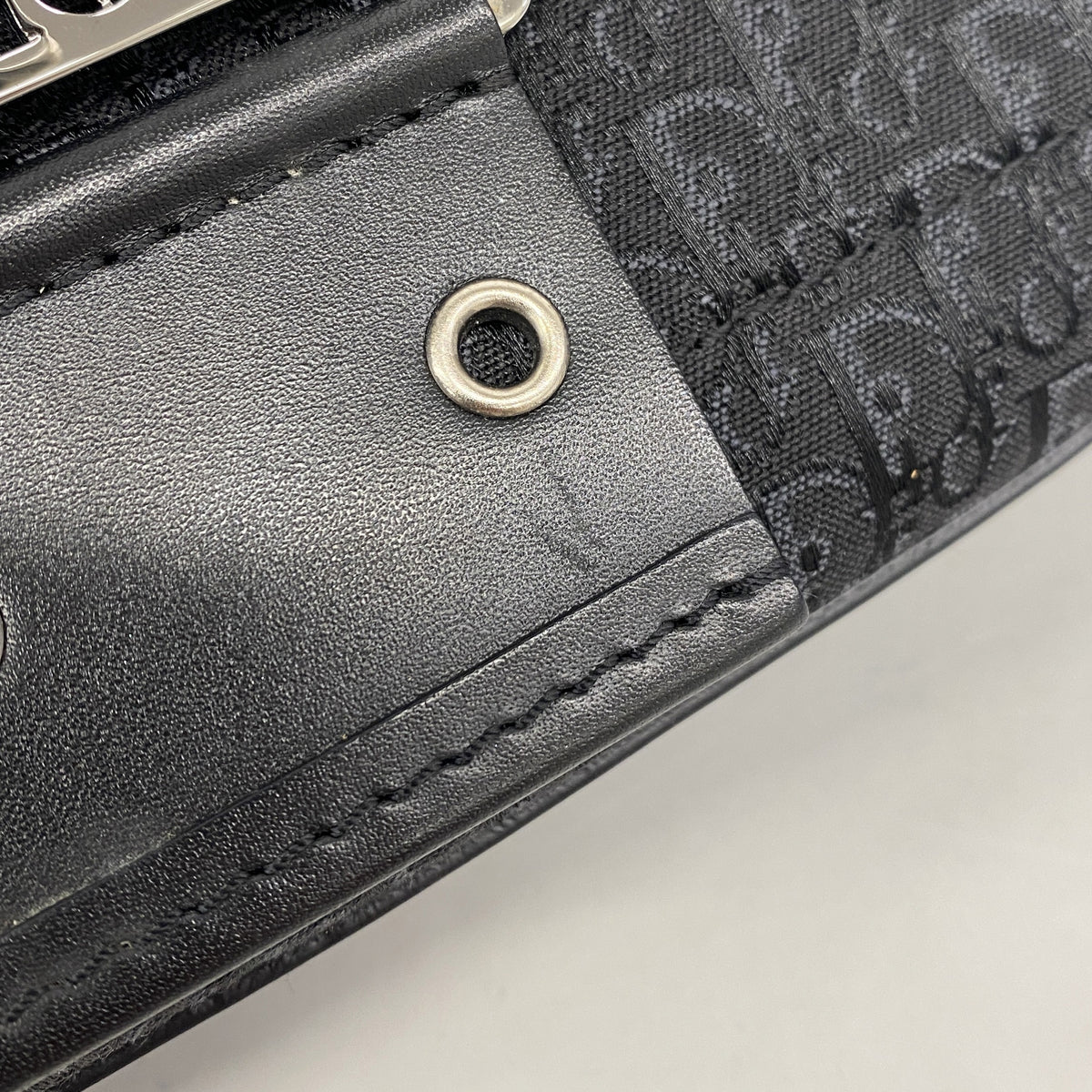 【6hb0614】クリスチャンディオール ショルダーバッグ ストリートシック ナイロンキャンバス ブラック シルバー金具【中古】