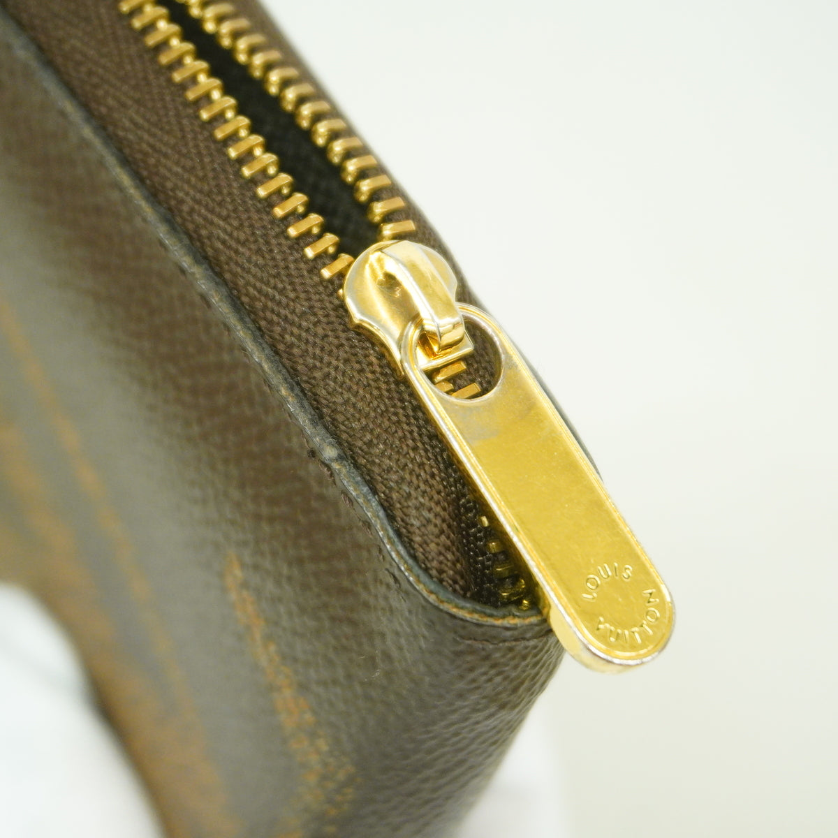【6hb0634-k】ルイヴィトン コインケース モノグラム・ジャイアント ジッピーコインパース M69354 ブラウン【中古】レディース