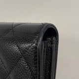 【6hb0677-k】シャネル 長財布 マトラッセ キャビアスキン ブラック ゴールド金具【中古】レディース