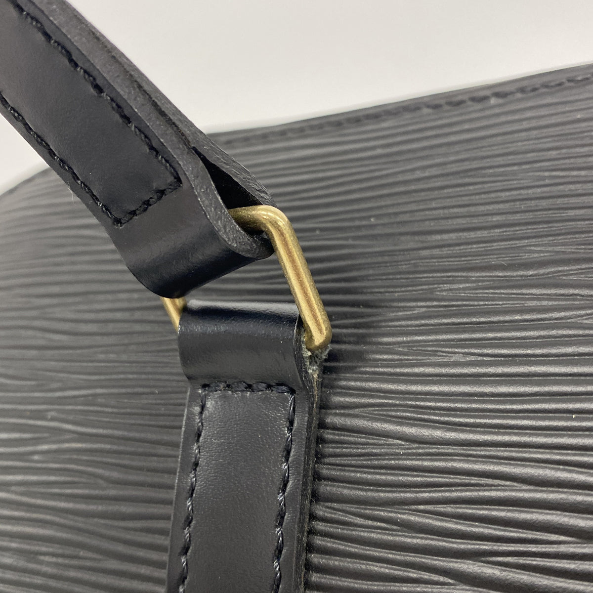 【6hb0683-k】ルイヴィトン ハンドバッグ エピ スフロ M52222 ノワール【中古】レディース