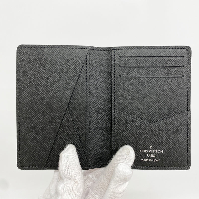 【6hb0692-k】ルイヴィトン カードケース タイガ オーガナイザードゥポッシュ M30537 アルドワーズ【中古】メンズ