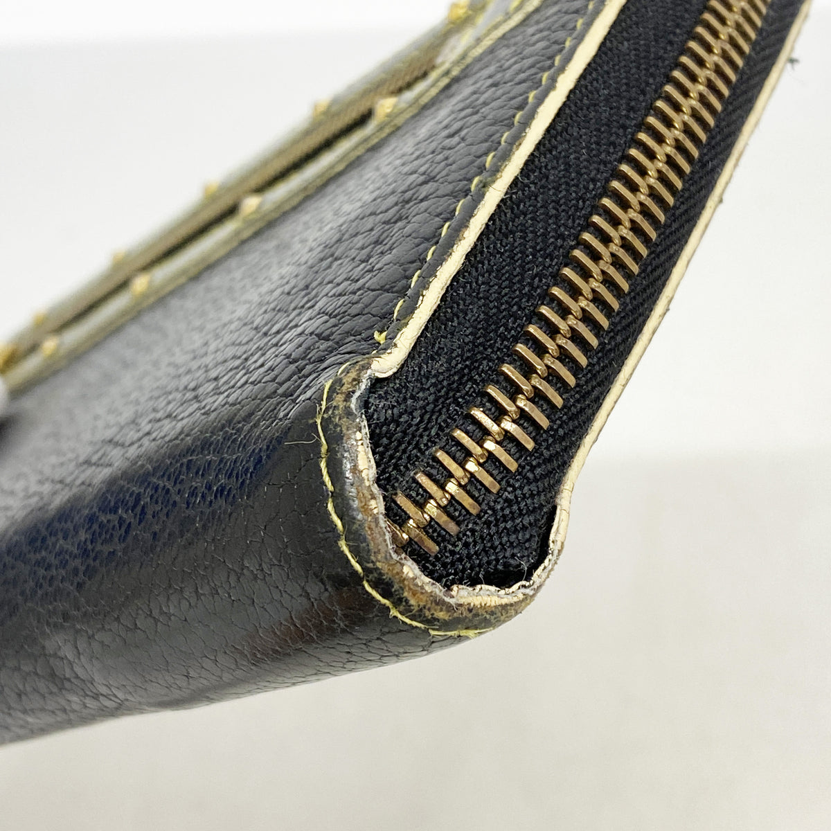 【6hb0693-k】ルイヴィトン 長財布 スハリ ジッピーウォレット M93029 ノワール【中古】レディース
