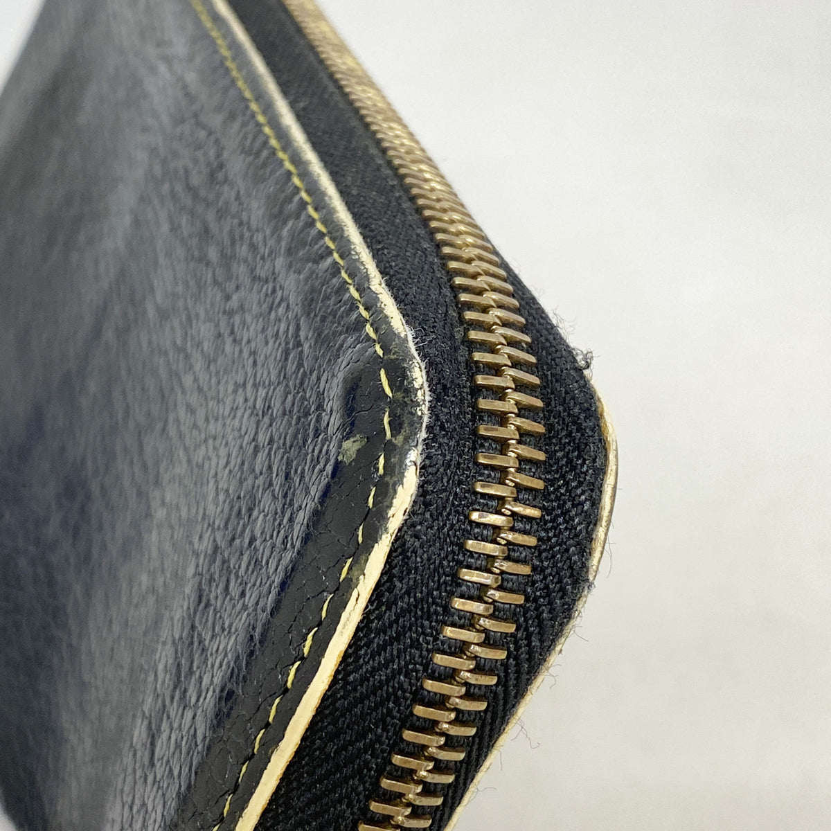 【6hb0693-k】ルイヴィトン 長財布 スハリ ジッピーウォレット M93029 ノワール【中古】レディース