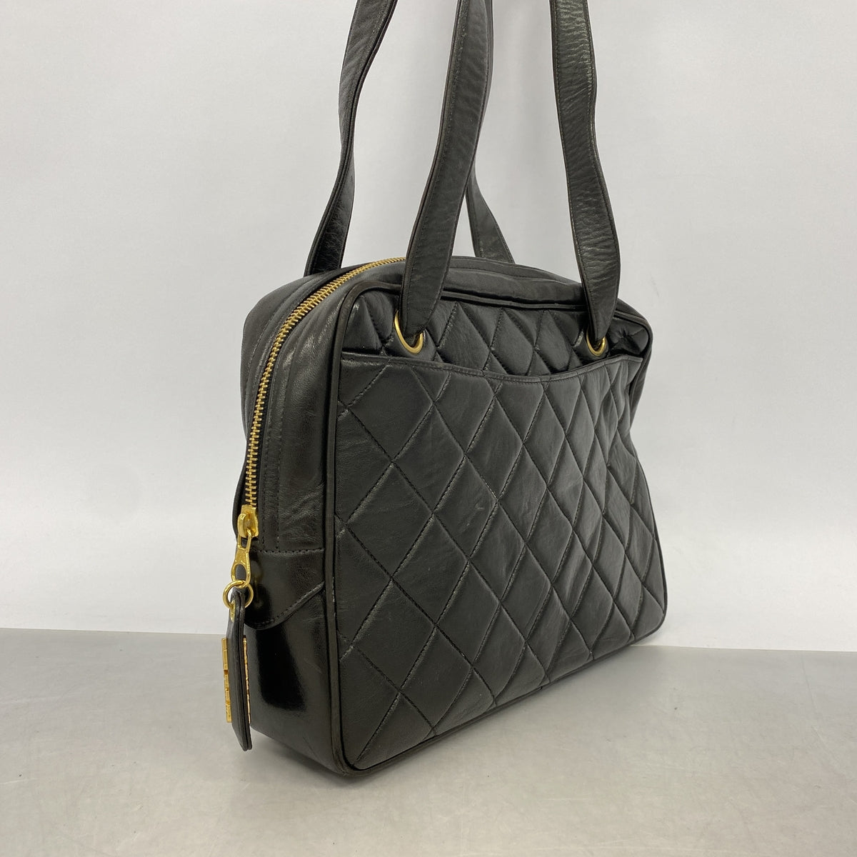 【6hb0699-k】シャネル ショルダーバッグ マトラッセ ラムスキン ブラック ゴールド金具【中古】レディース