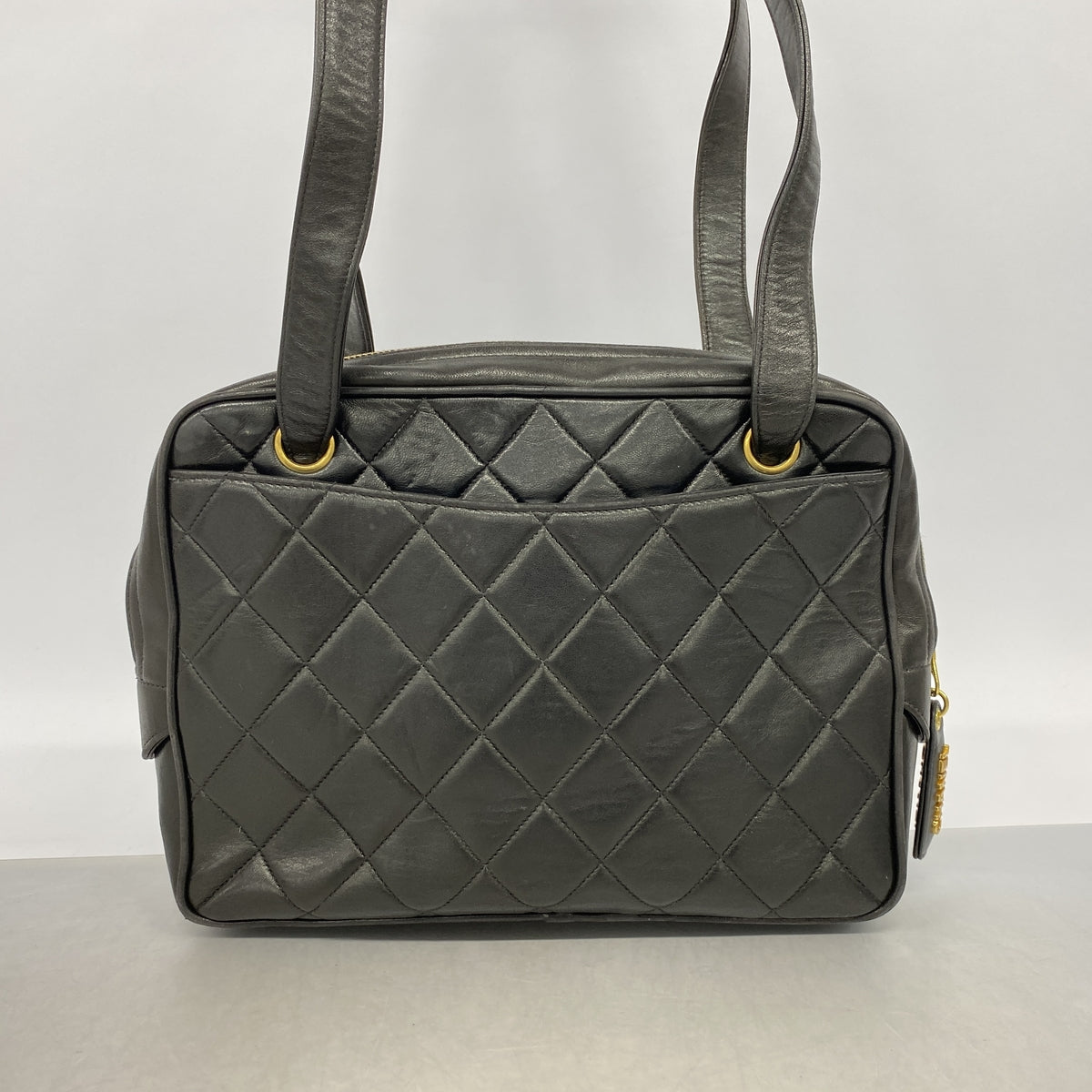 【6hb0699-k】シャネル ショルダーバッグ マトラッセ ラムスキン ブラック ゴールド金具【中古】レディース