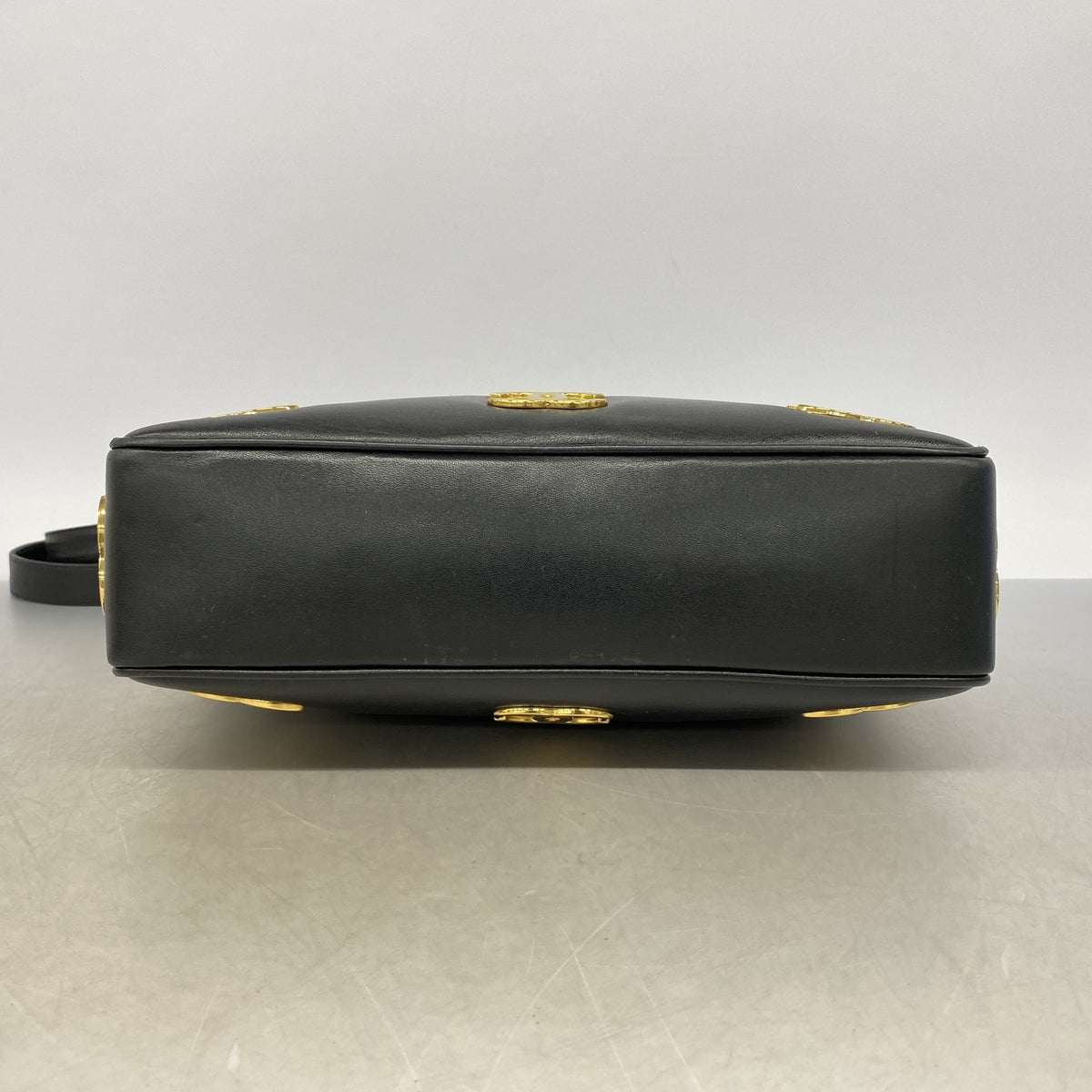 【6hb0700-k】シャネル チェーントート トリプルココ ラムスキン ブラック ゴールド金具【中古】レディース