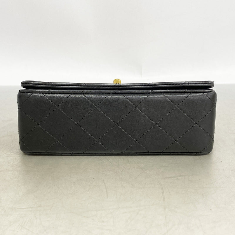 【6hb0712-k】シャネル ショルダーバッグ マトラッセ チェーンショルダー ラムスキン ブラック ゴールド金具【中古】レディース
