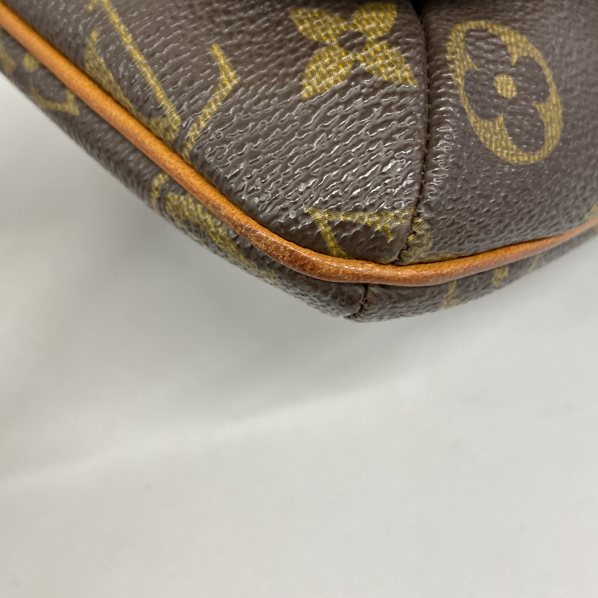 【6hb0754】ルイヴィトン ショルダーバッグ モノグラム ミュゼットサルサショートストラップ M51258 ブラウン【中古】レディース