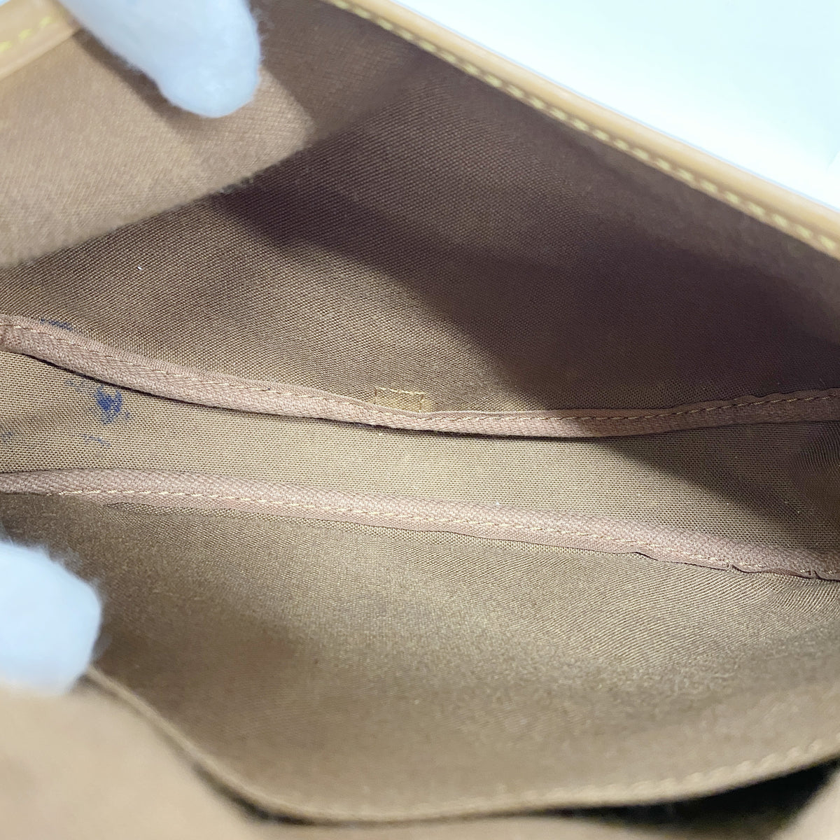 【6hb0759】ルイヴィトン ショルダーバッグ モノグラム ソミュール30 M42256 ブラウン【中古】レディース