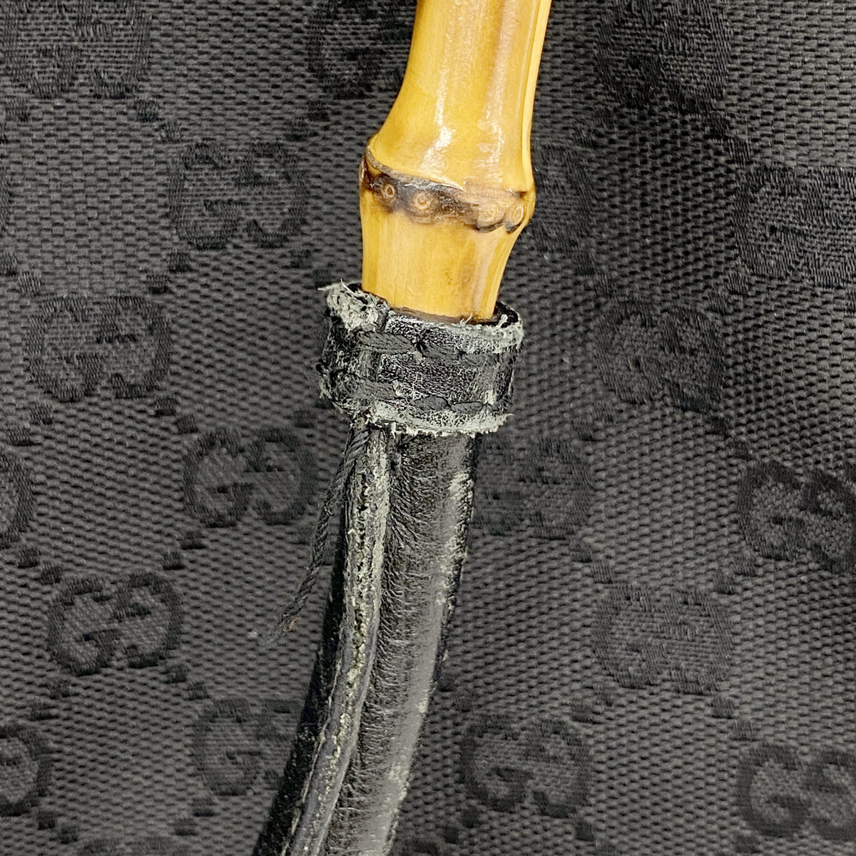 【6hb0781-k】グッチ トートバッグ GGキャンバス/バンブー 112526 キャンバス ブラック シルバー金具【中古】レディース