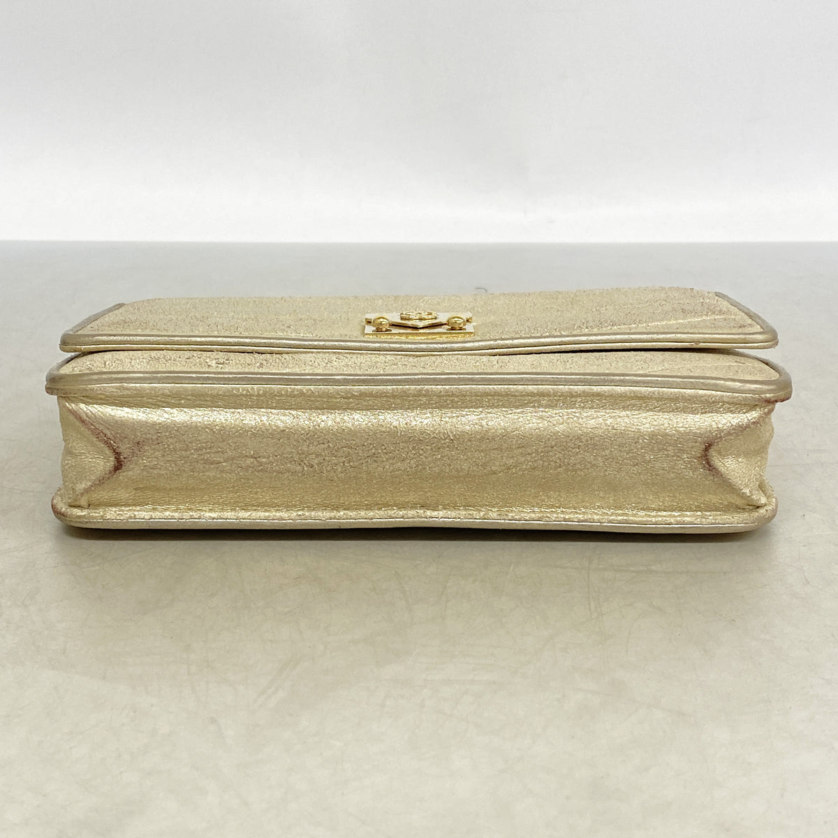 【6hb0809-k】シャネル ショルダーウォレット レザー ゴールド シャンパンゴールド金具【中古】レディース