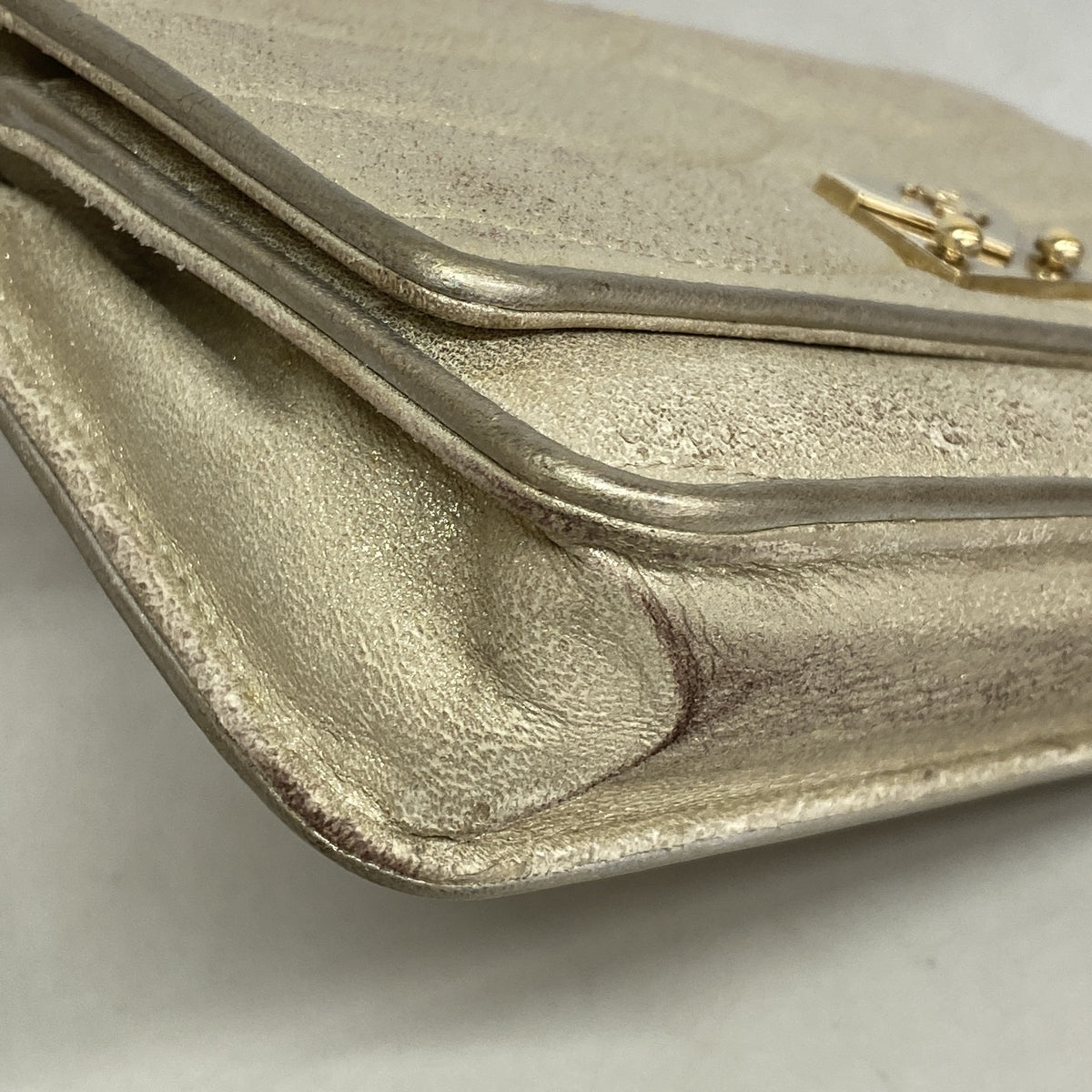 【6hb0809-k】シャネル ショルダーウォレット レザー ゴールド シャンパンゴールド金具【中古】レディース