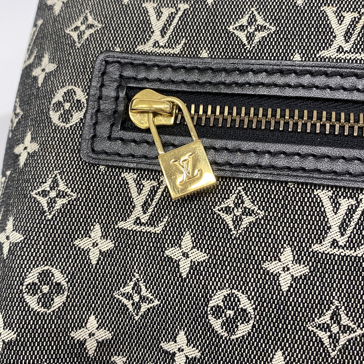 【6hb0818】ルイヴィトン ハンドバッグ モノグラム・ミニ ルシーユPM M92610 ノワール【中古】レディース