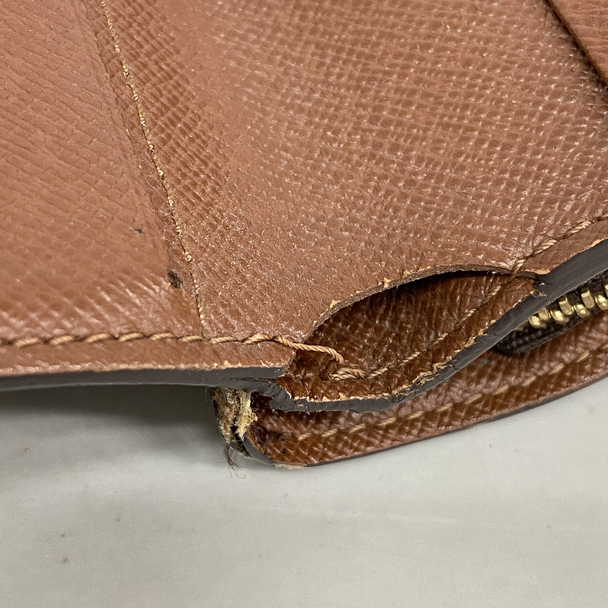 【6hb0861】ルイヴィトン 財布 モノグラム コンパクトジップ M61667 ブラウン【中古】レディース