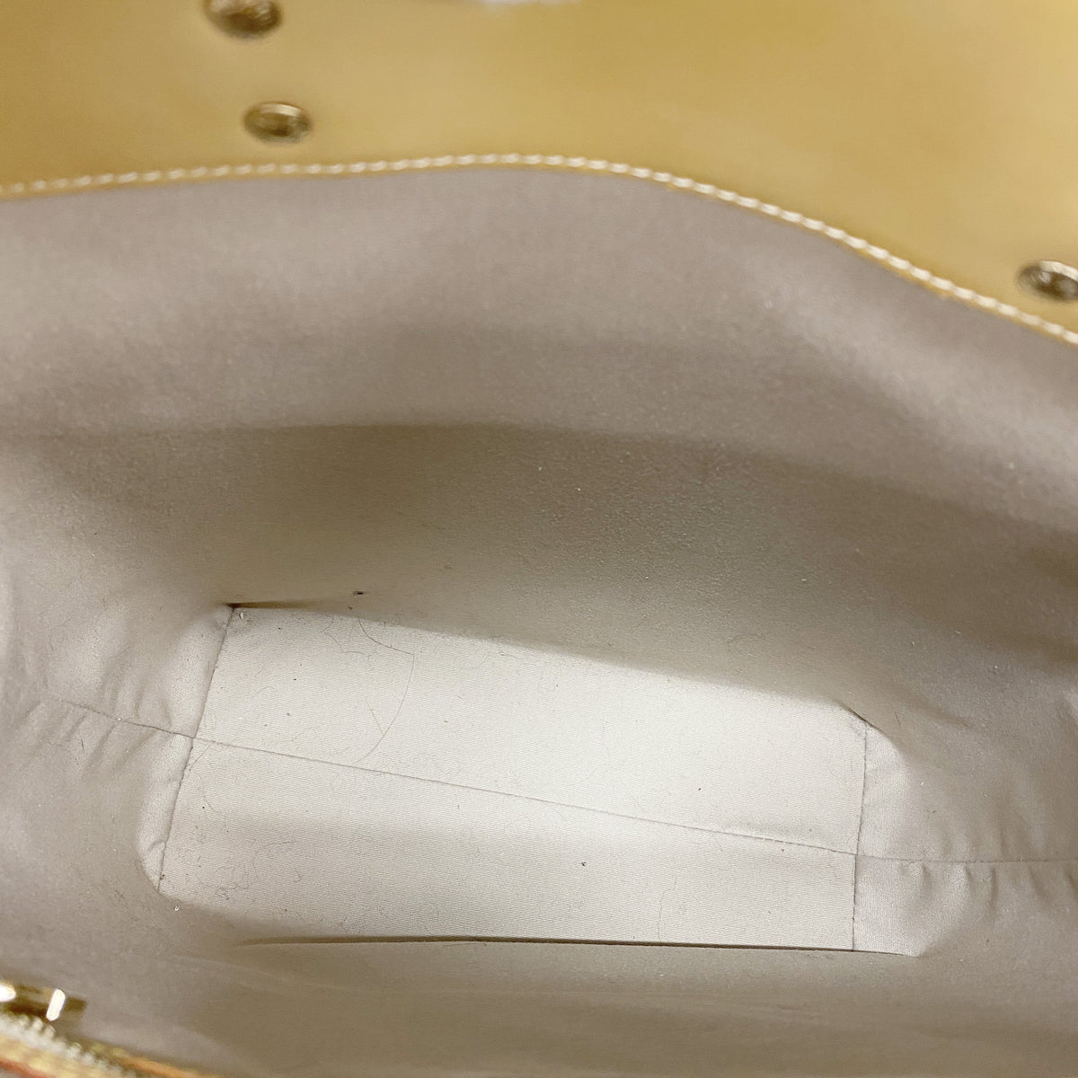 【6hb0863】ルイヴィトン トートバッグ ヴェルニ リードMM M91141 ベージュ【中古】レディース