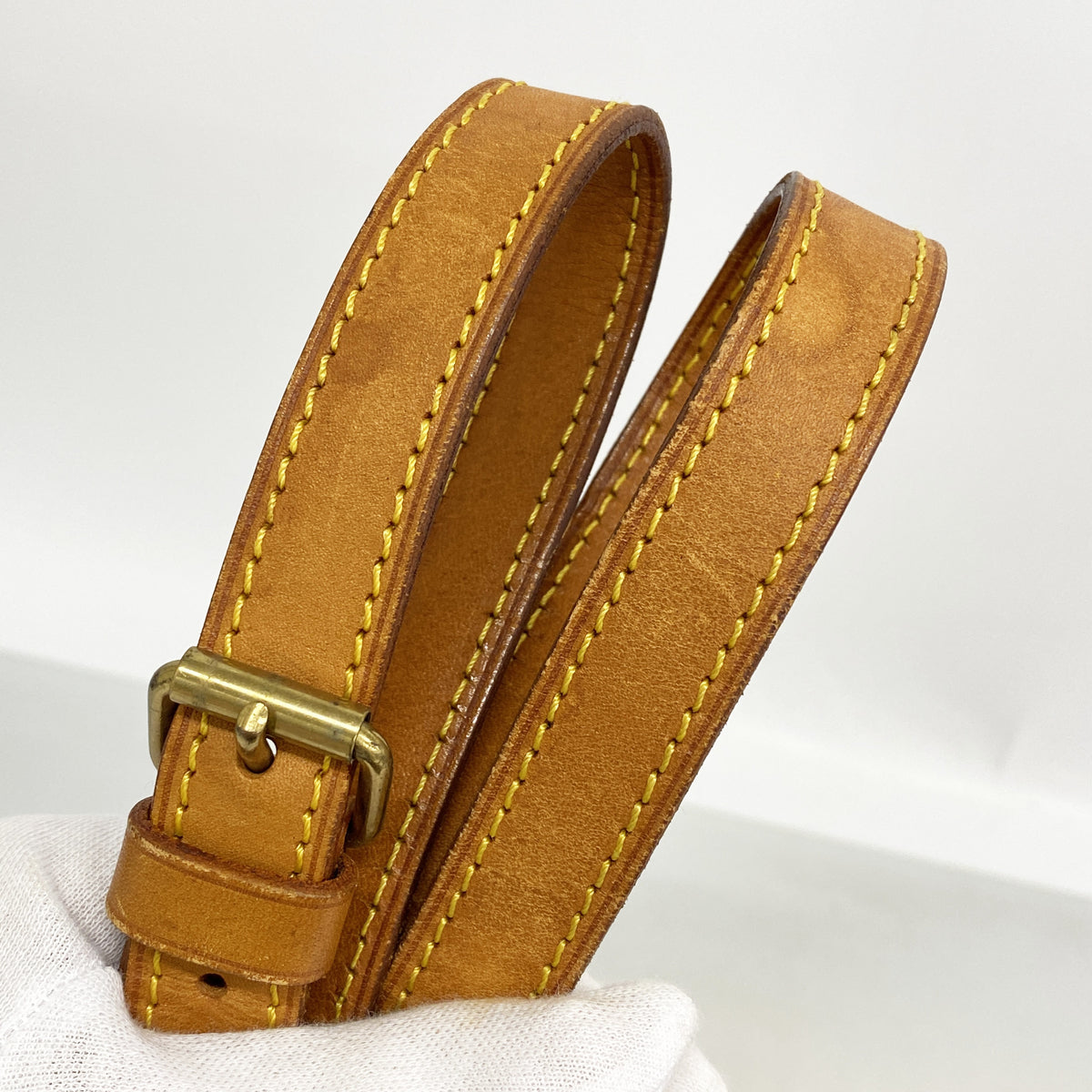 【6hb0875】ルイヴィトン ショルダーバッグ モノグラム ソミュール30 M42256 ブラウン【中古】レディース