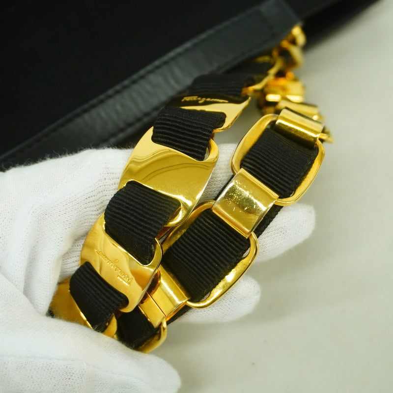 【6hb0897】サルヴァトーレフェラガモ ハンドバッグ ヴァラ ナイロンキャンバス ブラック ゴールド金具 2wayバッグ【中古】レディース