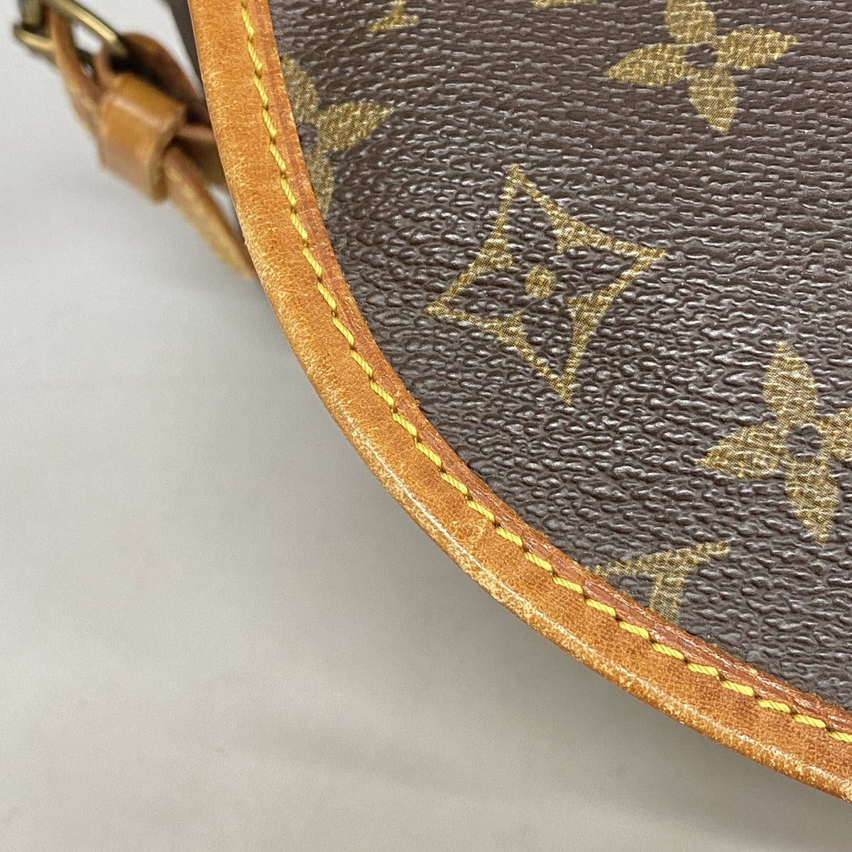 【6hb0978】ルイヴィトン ショルダーバッグ モノグラム ソミュール30 M42256 ブラウン【中古】レディース