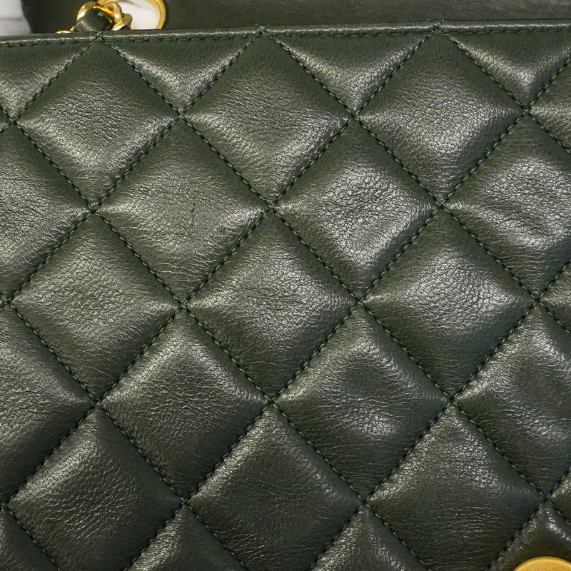 【6hb0989】シャネル ショルダーバッグ マトラッセ チェーンショルダー ラムスキン グリーン ゴールド金具【中古】レディース