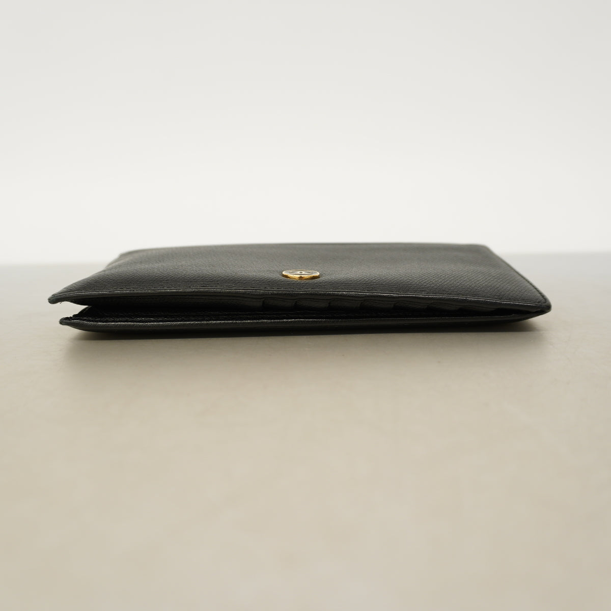【6hb1097-k】シャネル 長財布 ココボタン キャビアスキン ブラック ゴールド金具【中古】レディース